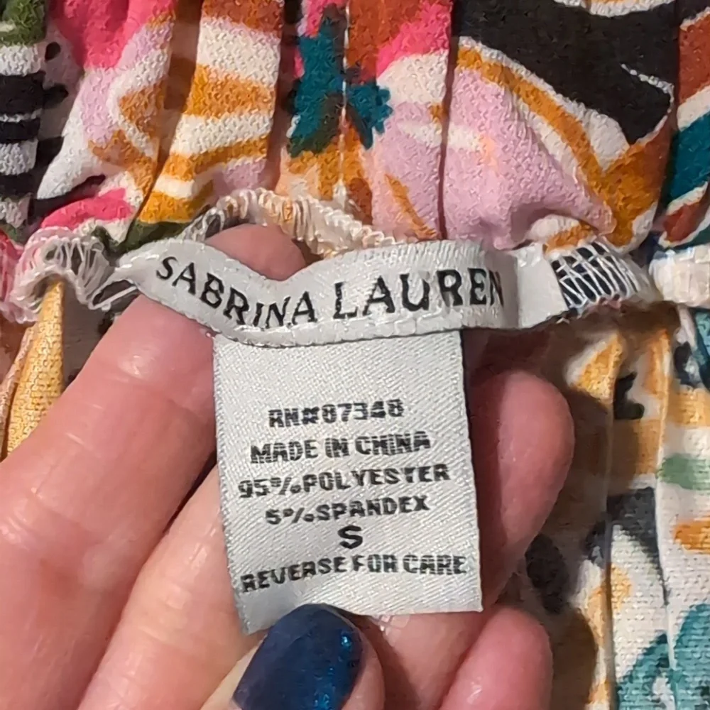 NWOT Floral Pleated Women's Skirt - Picture 2 of 3